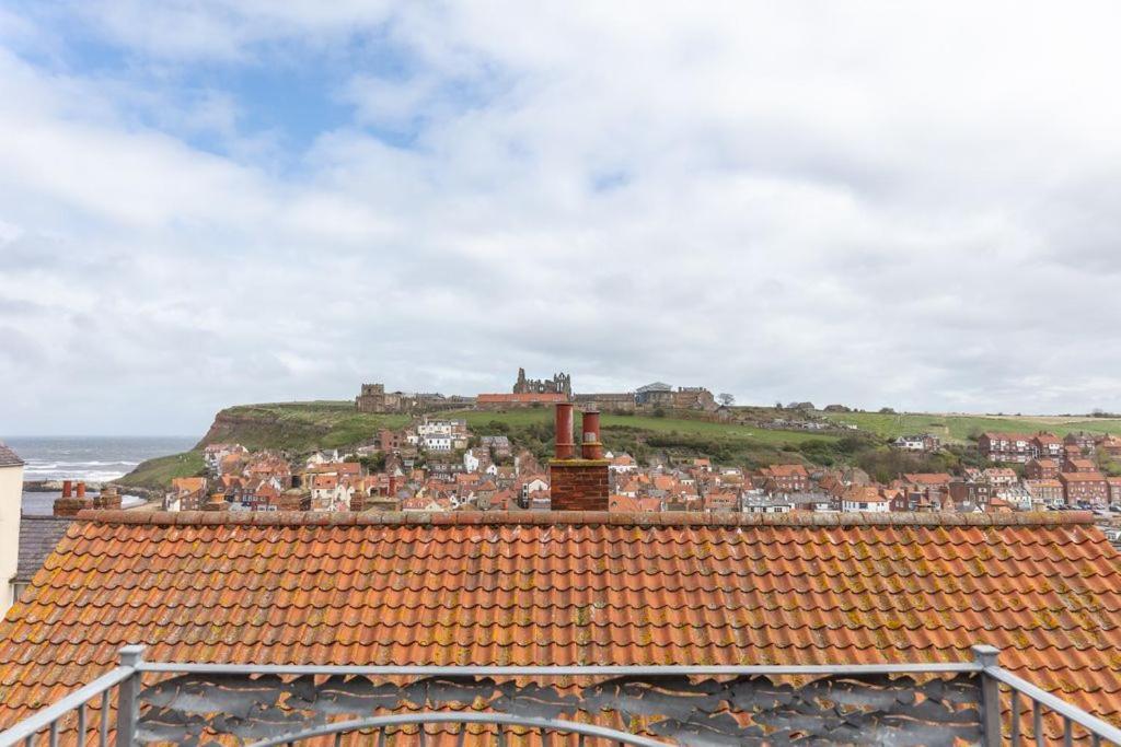 Silver Street Suites Whitby Esterno foto