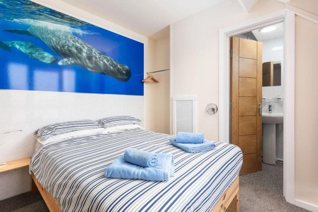 Silver Street Suites Whitby Esterno foto